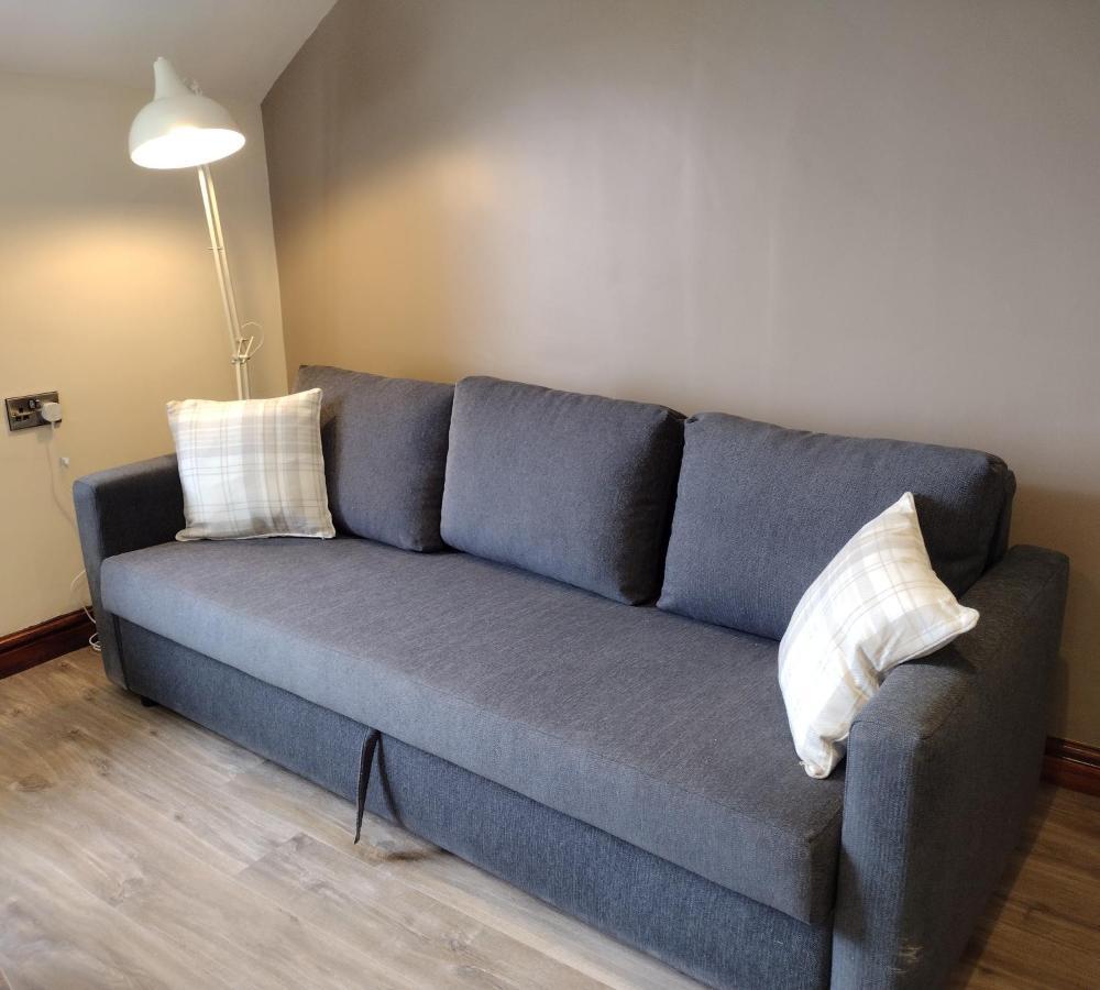 Lion Hotel & Studio Apartments Criccieth Ngoại thất bức ảnh